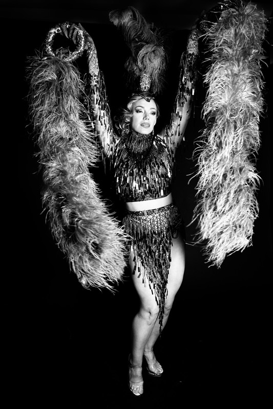 Puss-n-Boots — burlesque dancer